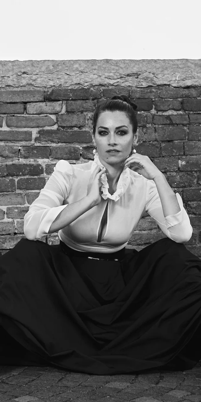 SYL.K Soraya B/N 1